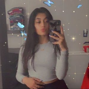 Meet your Posher, Olivia